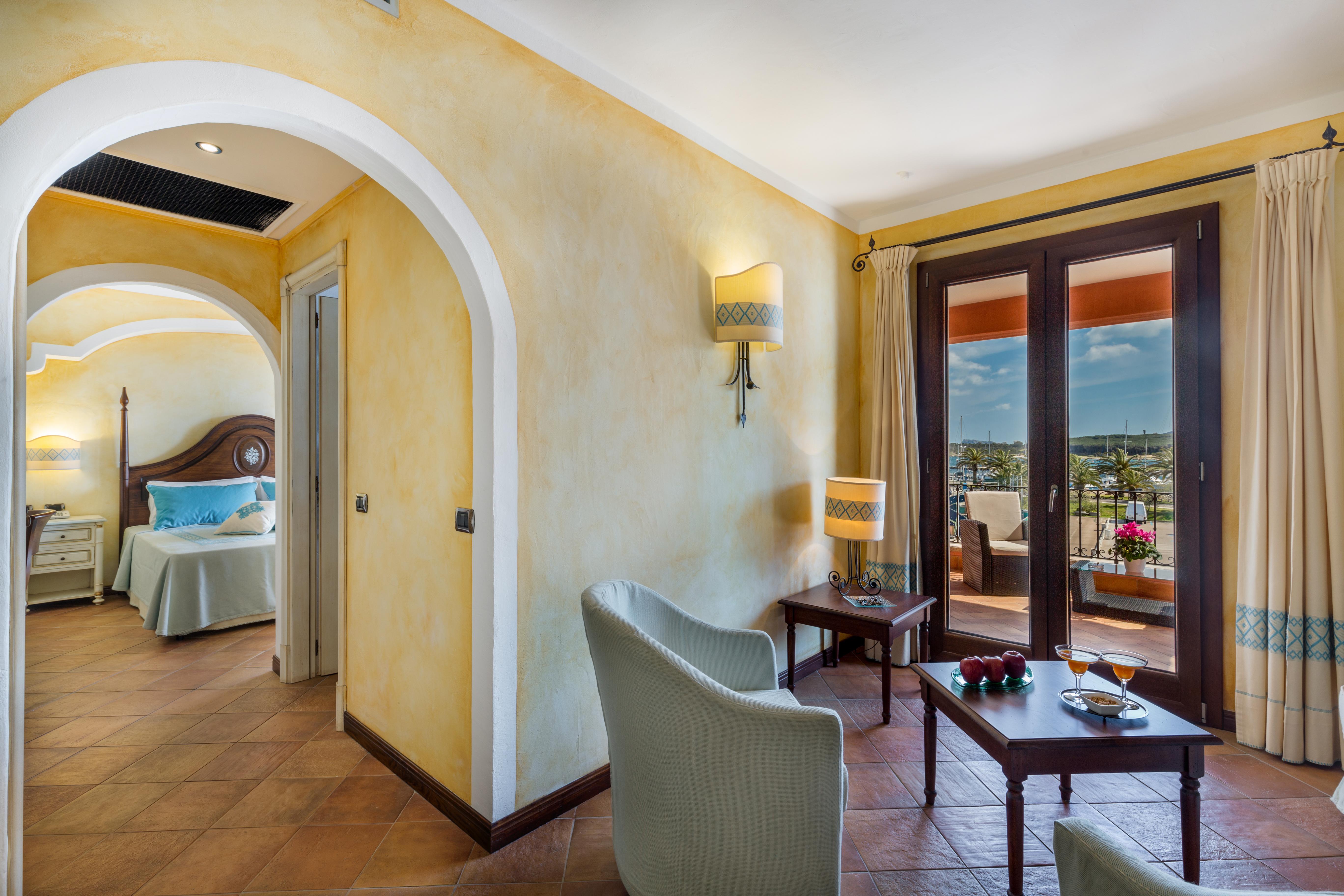 La Vecchia Fonte Boutique Hotel Palau Luaran gambar